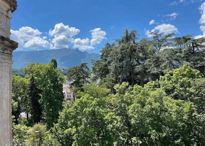 Le Beau Site Grand - Lovely Heritage Cocoon Park * Aix-les-Bains